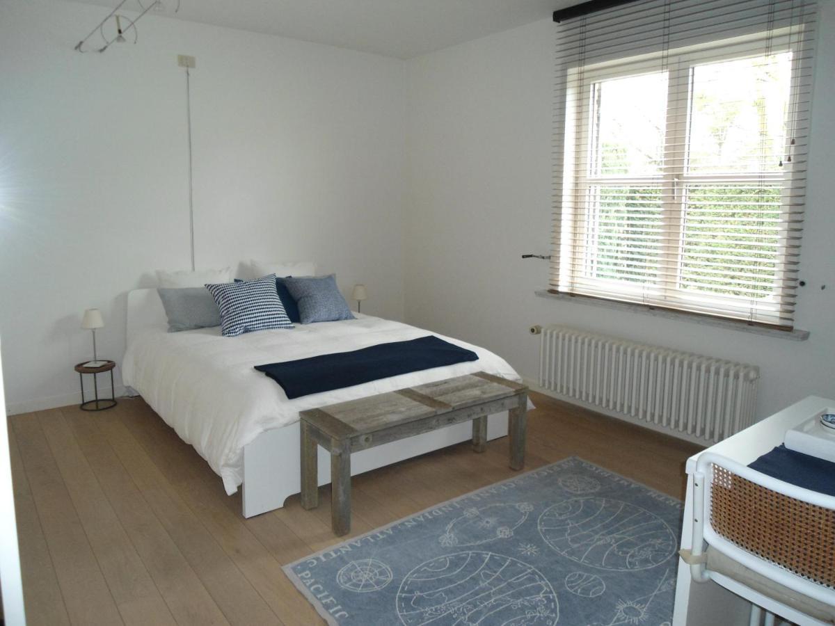 Ann'S Room Брюж Екстериор снимка